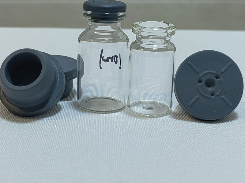 13 мм 20 мм 28 мм серый цвет Стеклянные инъекционные флаконы Используйте лиофилизованный порошок флакон Фармацевтический бутиловый резиновый провод