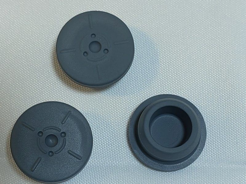 Соответствие GMP 13mm 20mm 23mm 28mm 32mm Стерильная круглая медицинская бутиловая резиновая крышка для стеклянной флаконы для инфузий
